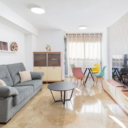 Piso Familiar Cerca Del Centro, Ac Y Wifi Gratis Daire Valensiya Dış mekan fotoğraf