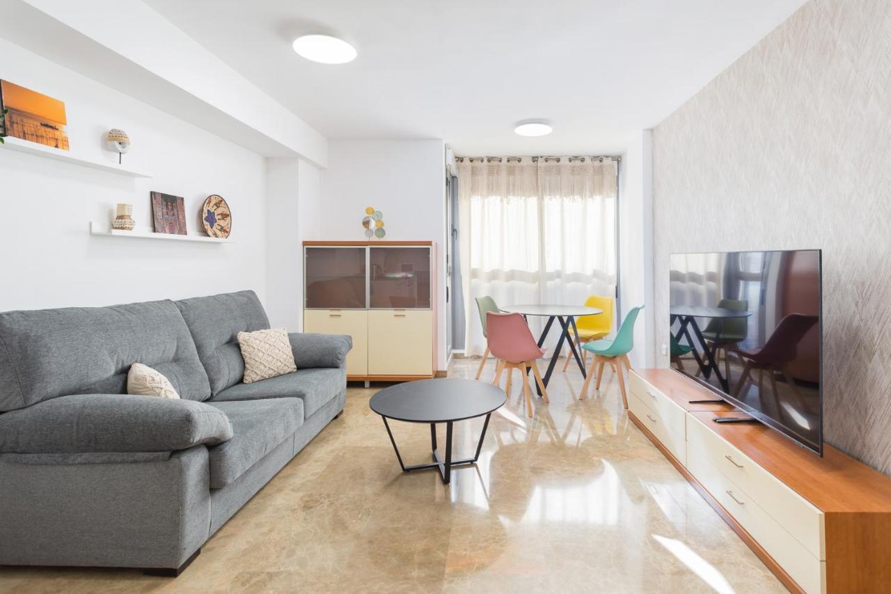Piso Familiar Cerca Del Centro, Ac Y Wifi Gratis Daire Valensiya Dış mekan fotoğraf