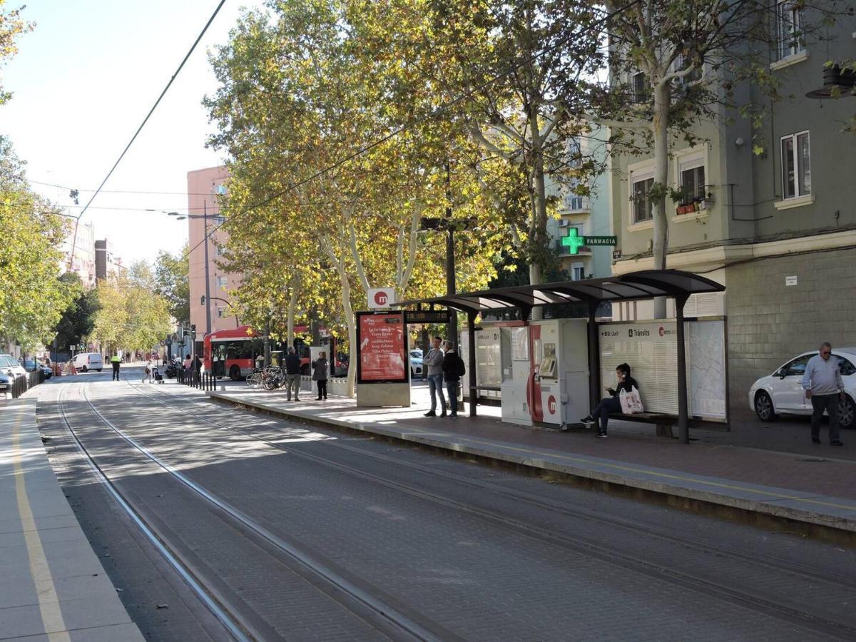 Piso Familiar Cerca Del Centro, Ac Y Wifi Gratis Daire Valensiya Dış mekan fotoğraf