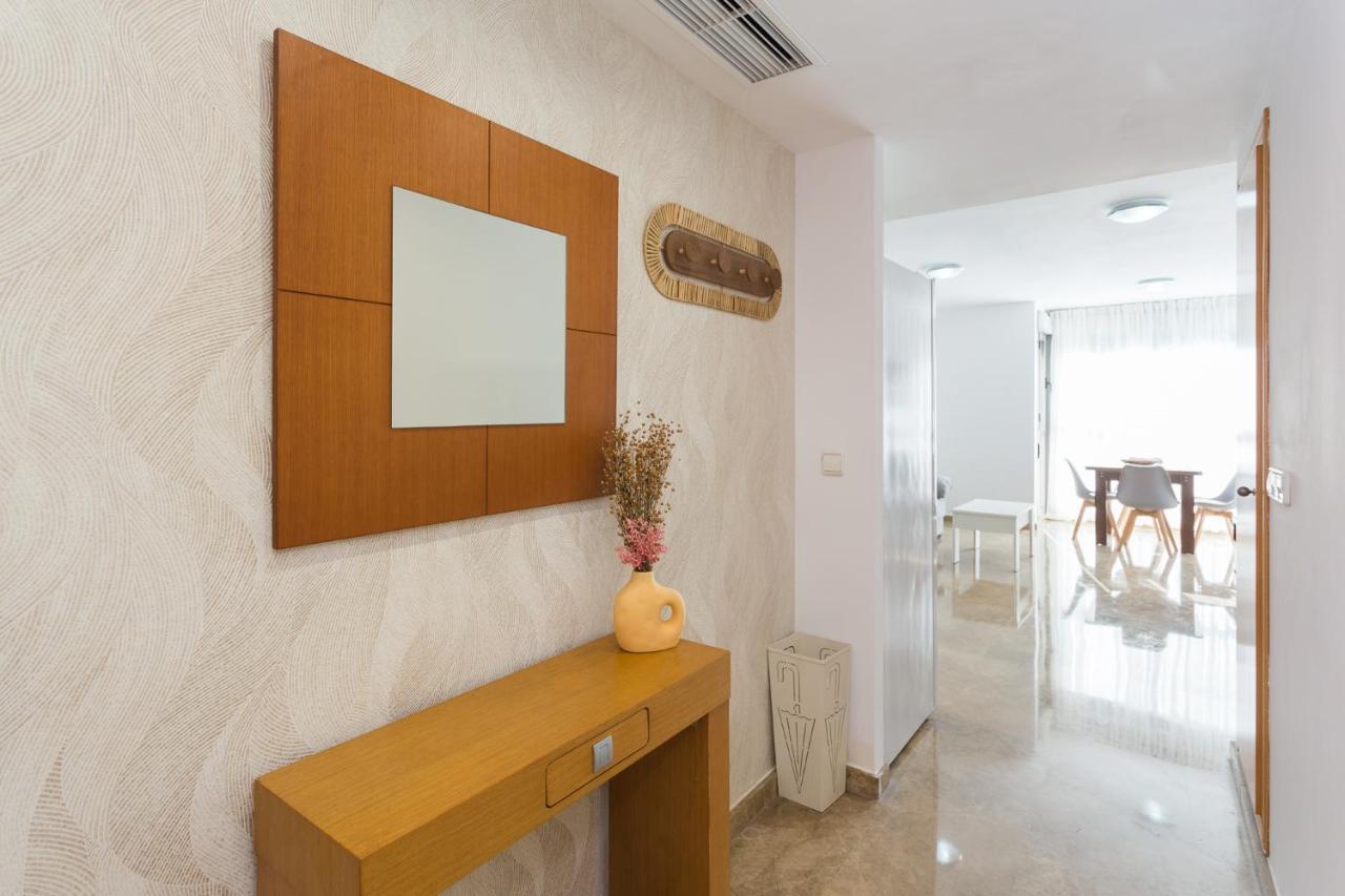 Piso Familiar Cerca Del Centro, Ac Y Wifi Gratis Daire Valensiya Dış mekan fotoğraf